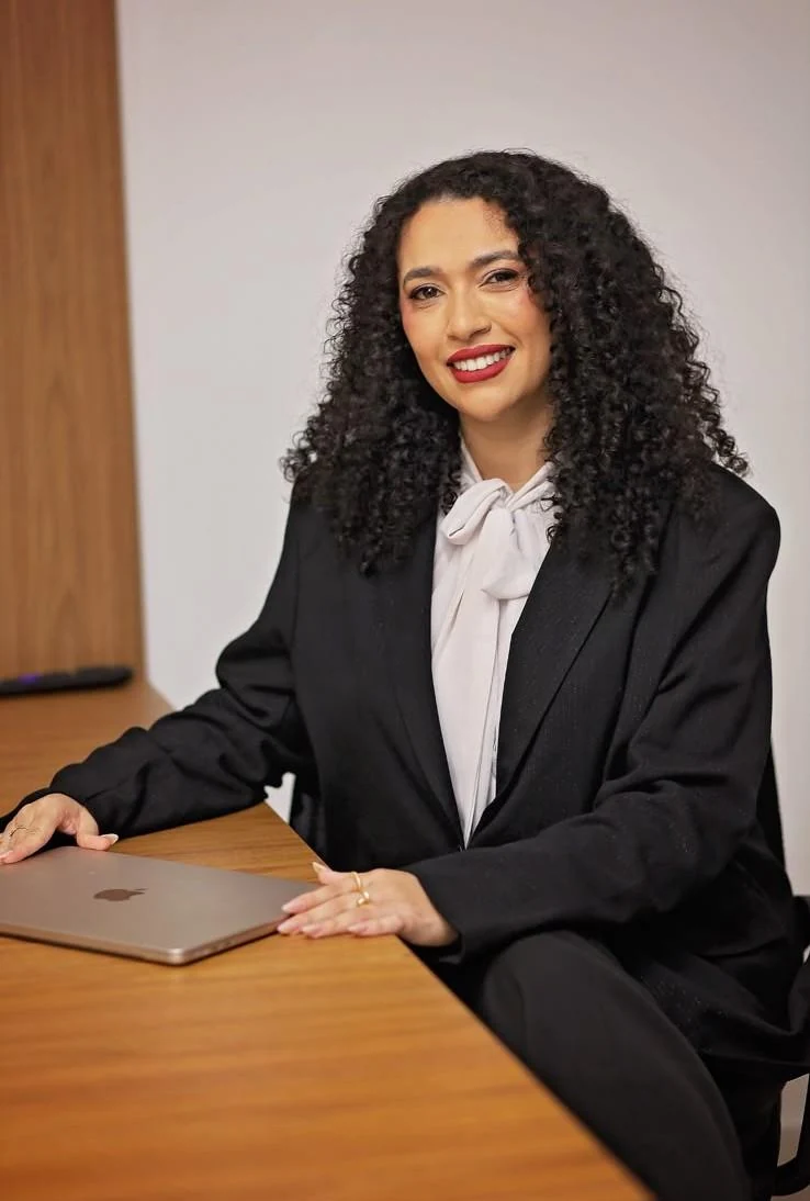 Jucélia Barbosa - Advogada Tributarista